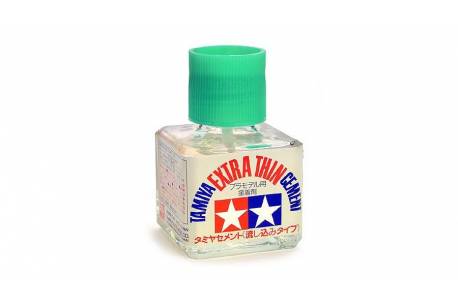 Tamiya Extra liquid glue. 40 ml