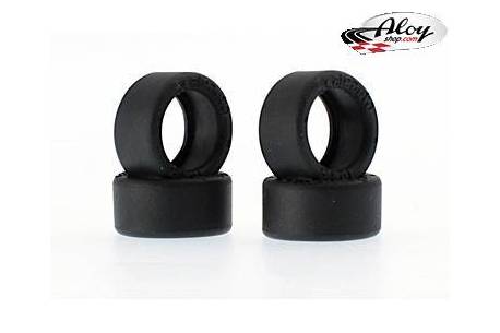 RT standard rubber tire 16 x 8 mm.