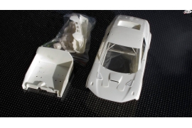 Mitsubishi Lancer Raid White Body Kit