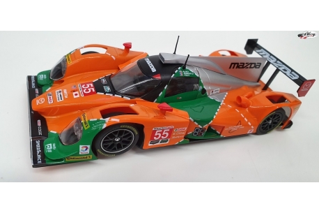 Lola B12/80