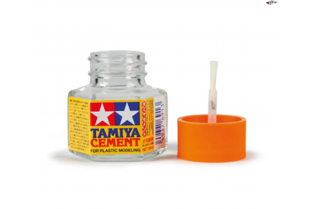 Tamiya Cement Liquid Brush Glue. 