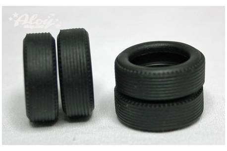 Neumatico Clásico Rayado 20x6 mm